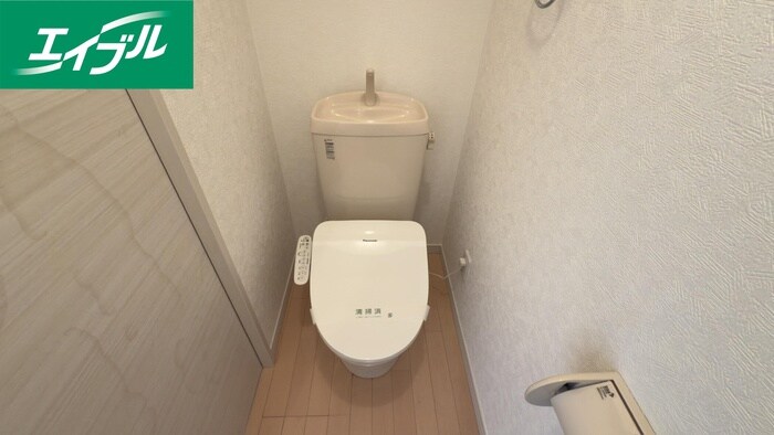 物件内観写真11　(トイレ)