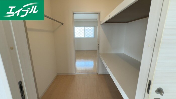 物件内観写真14　(収納)