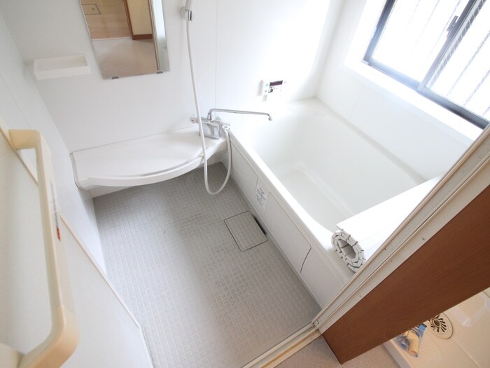 物件内観写真6　(バス／シャワールーム等)