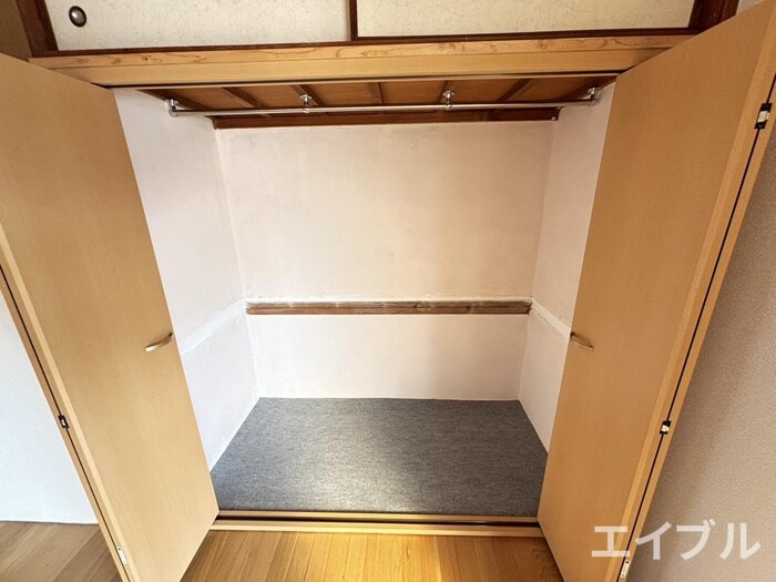 物件内観写真13　(収納)