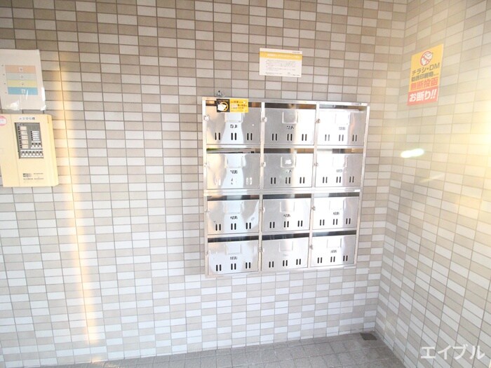 物件外観写真6　(建物設備)