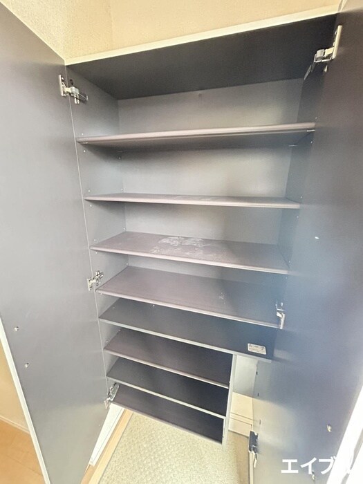 物件内観写真19　(靴箱)