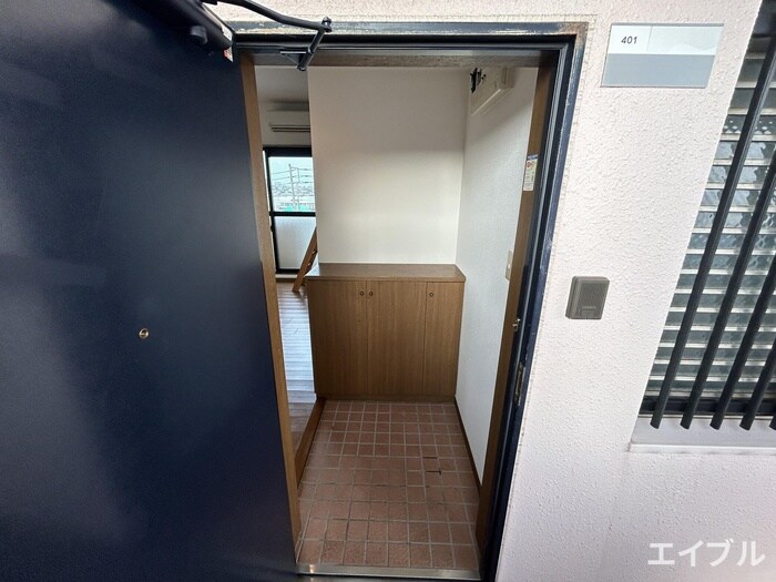 物件内観写真19　(玄関)