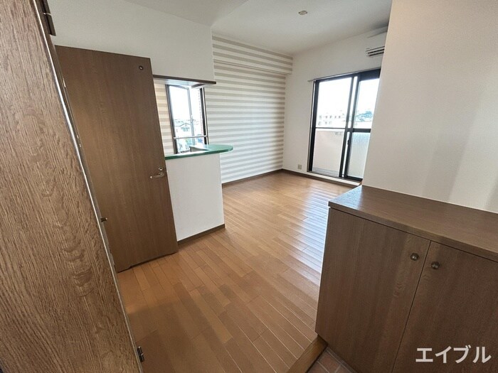 物件内観写真20　(廊下)