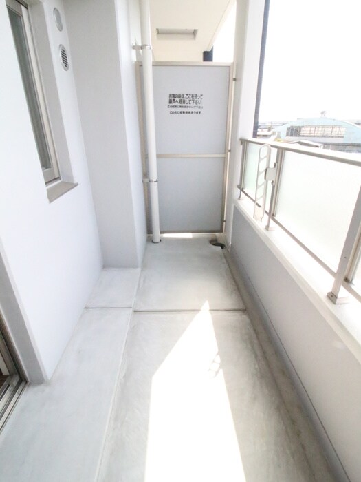 物件内観写真12　(ベランダ・バルコニー)