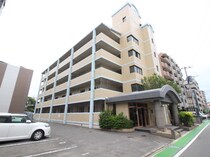 ビジネス・ワン板付の外観写真