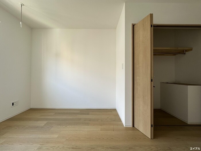 物件内観写真8　(居室)