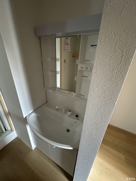 物件内観写真15　(洗面)