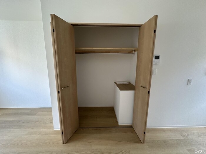 物件内観写真18　(収納)