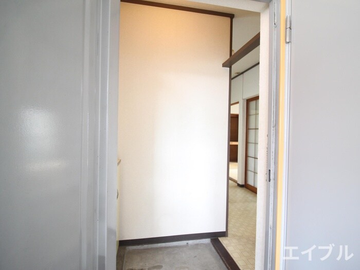 物件内観写真14　(玄関)