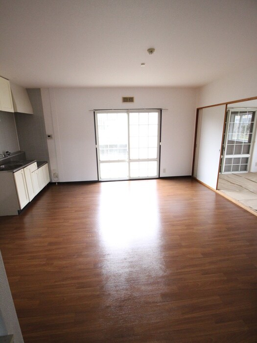 物件内観写真5　(居室)