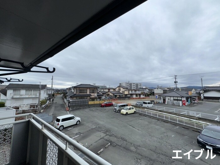 物件内観写真15　(室内からの展望)