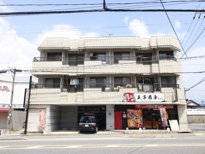 物件外観写真4　(外観写真)