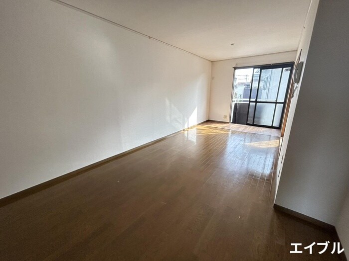 物件内観写真6　(居室)