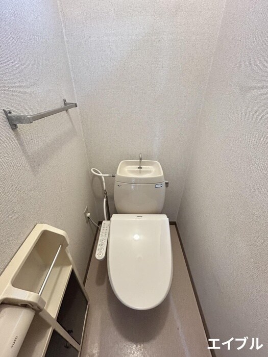 物件内観写真10　(トイレ)