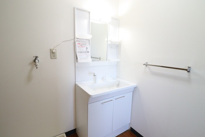 物件内観写真7　(洗面)