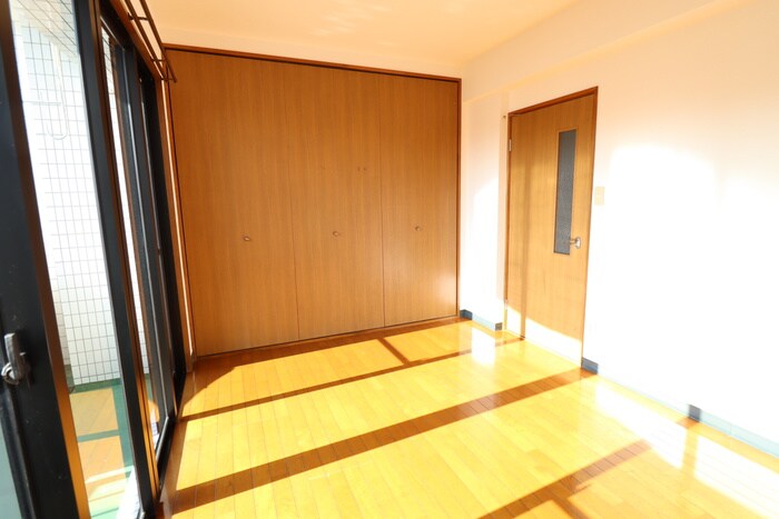 物件内観写真16　(居室)