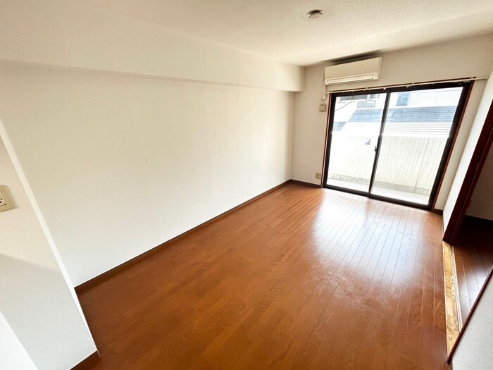 物件内観写真17　(居室)