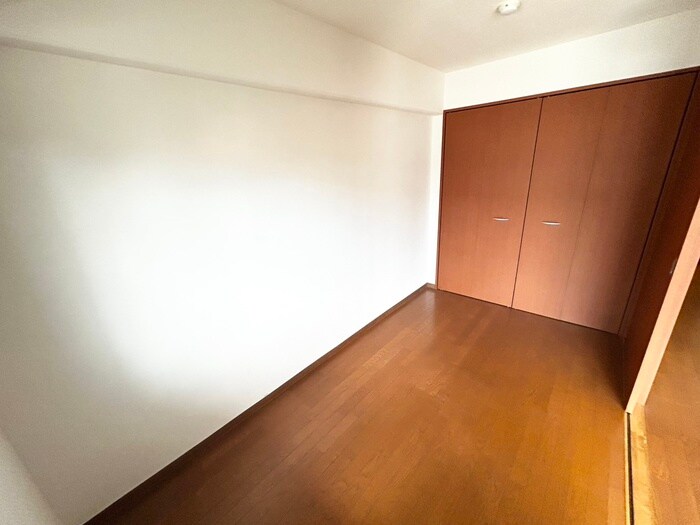 物件内観写真18　(居室)