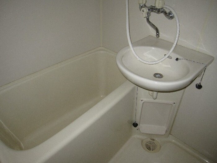 物件内観写真11　(バス／シャワールーム等)