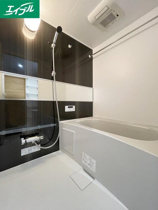 物件内観写真10　(バス／シャワールーム等)