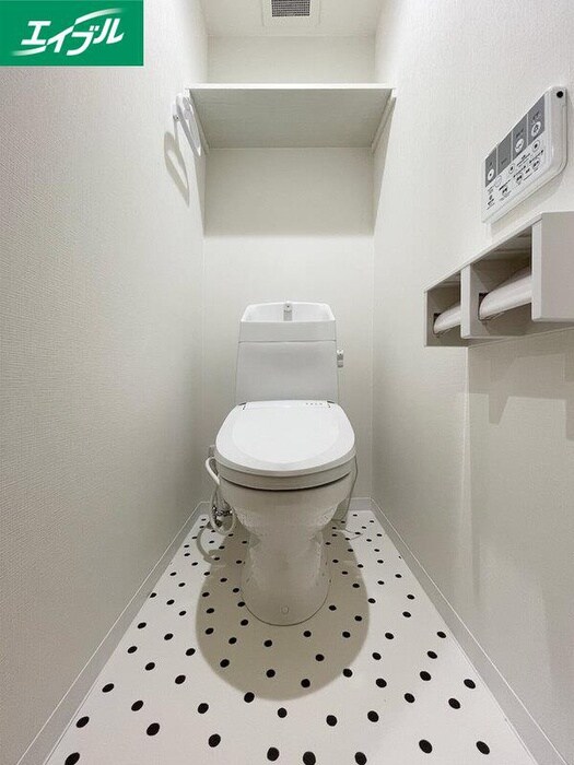 物件内観写真11　(トイレ)