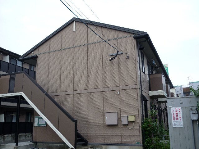 物件外観写真2　(外観写真)