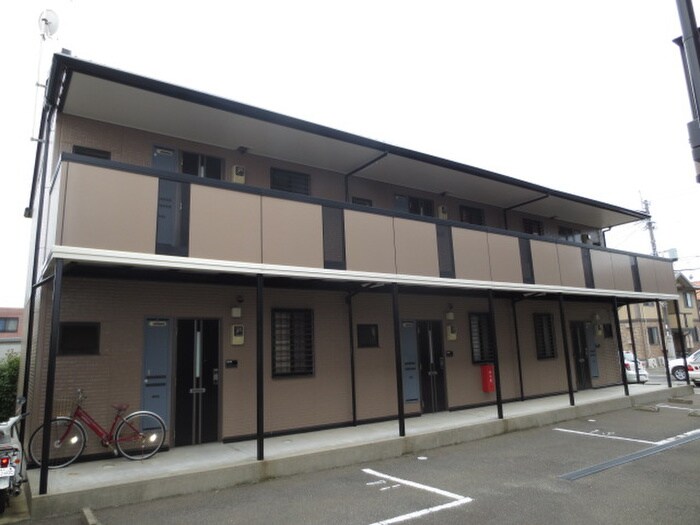 物件外観写真4　(建物設備)