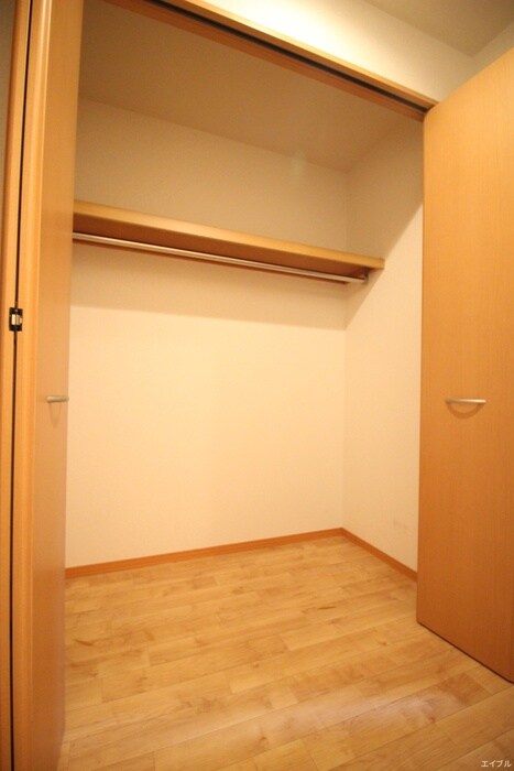 物件内観写真17　(収納)