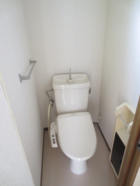 物件内観写真10　(トイレ)