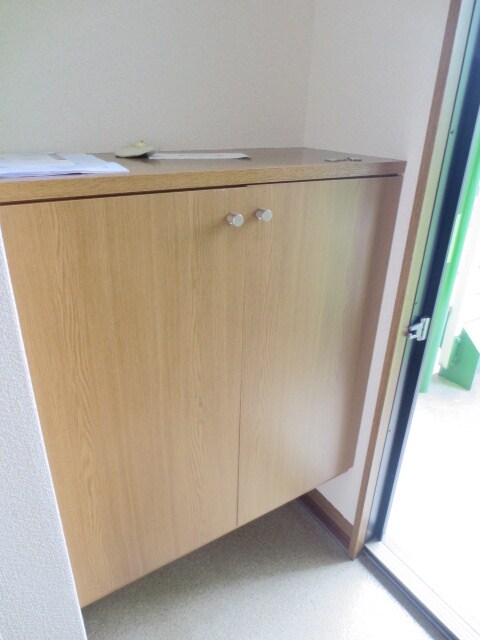 物件内観写真12　(靴箱)