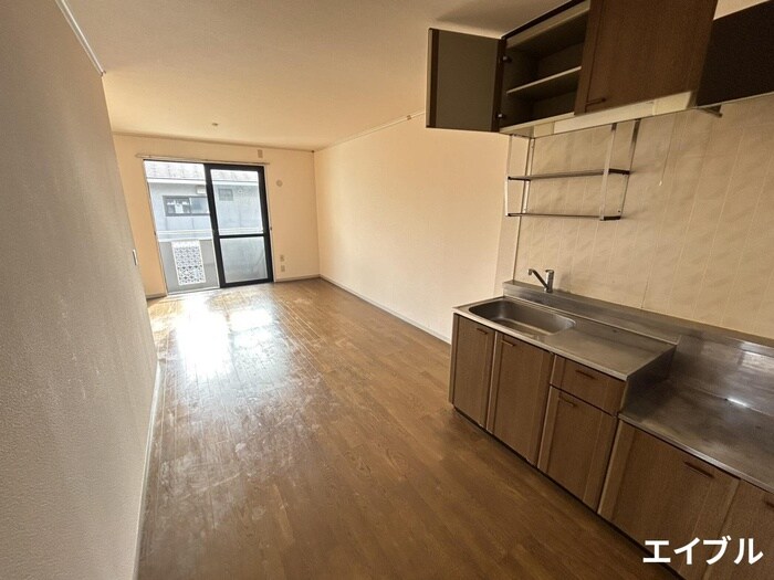 物件内観写真6　(居室)