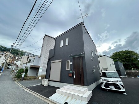 クルーズiriseA棟外観写真