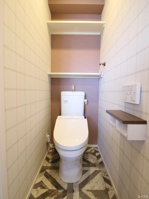 物件内観写真14　(トイレ)