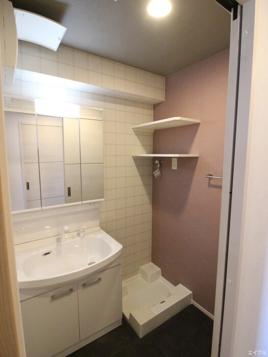 物件内観写真18　(洗面)