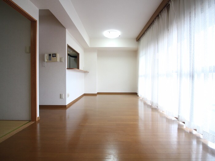 物件内観写真10　(居室)