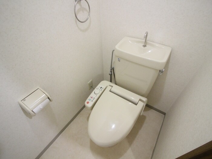 物件内観写真14　(トイレ)