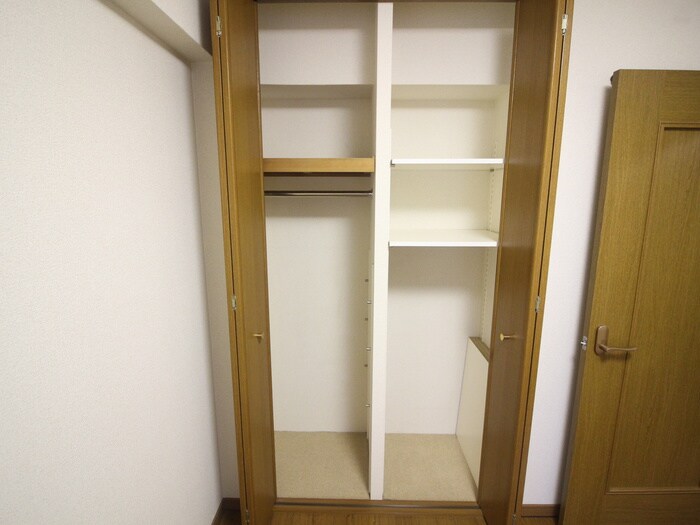 物件内観写真19　(収納)