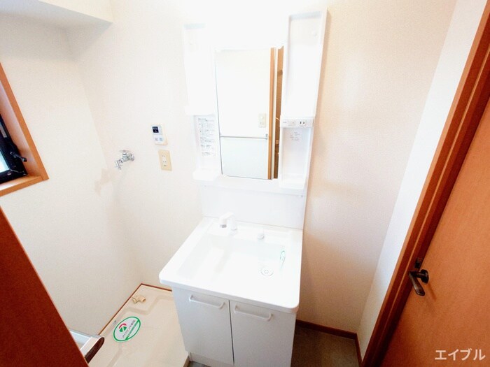 物件内観写真10　(洗面)