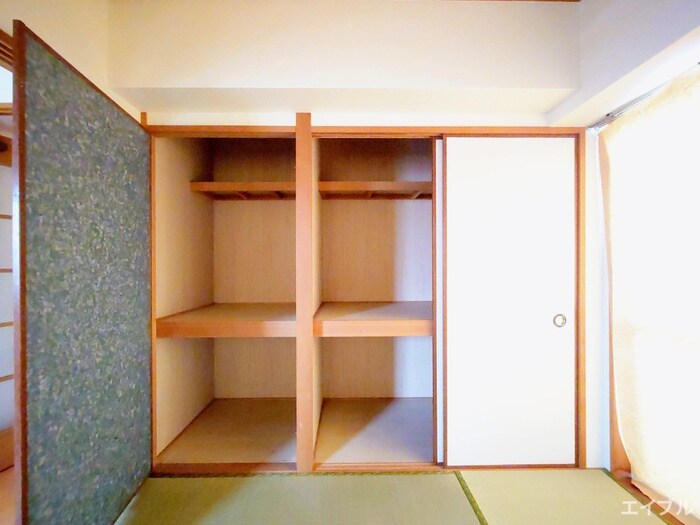 物件内観写真13　(収納)