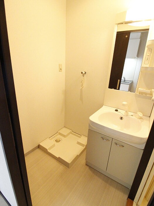 物件内観写真12　(洗面)