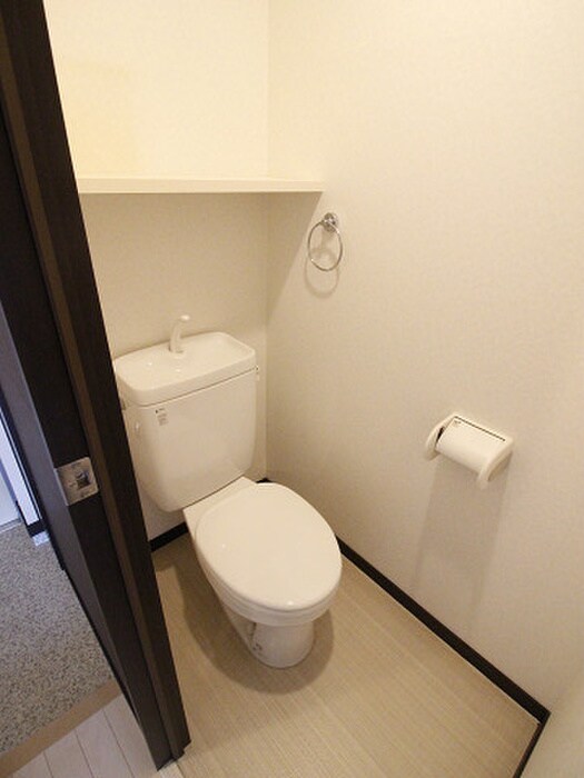 物件内観写真14　(トイレ)