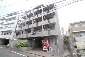 ロイヤルコンフォート寺塚外観写真