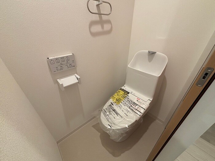 物件内観写真10　(トイレ)