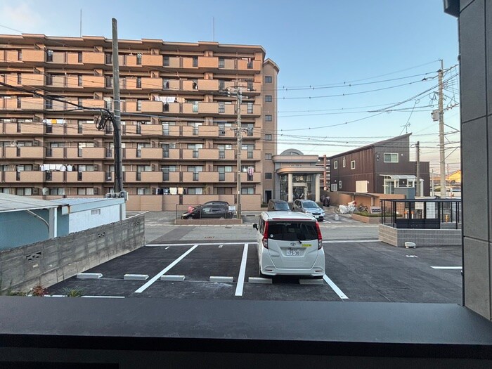 物件内観写真22　(室内からの展望)