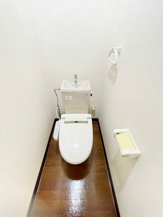 物件内観写真10　(トイレ)