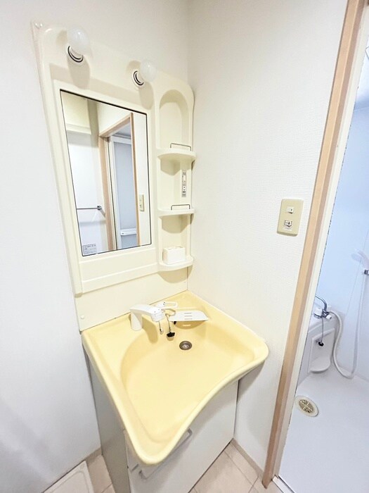 物件内観写真10　(洗面)