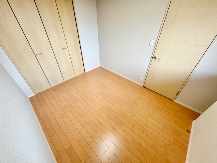 物件内観写真10　(居室)