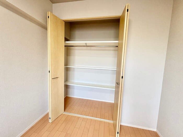 物件内観写真15　(収納)