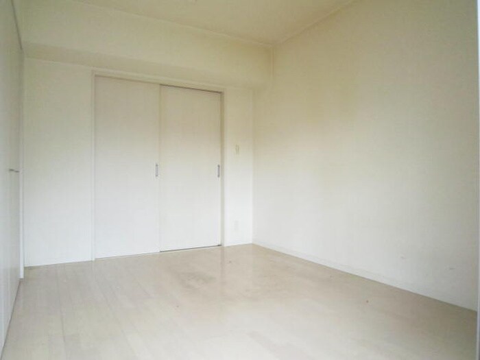 物件内観写真8　(内観写真)